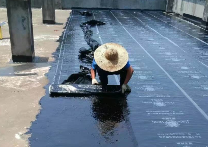 玄武区楼顶漏水补漏价格