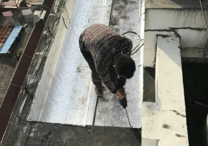 玄武区关于南京阳台防水施工过程中需要重点关注的环节/>
<blockquote class=